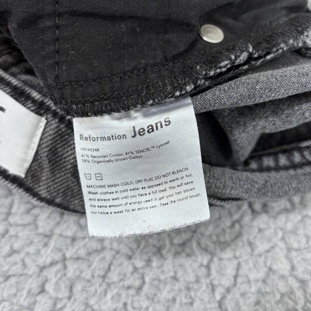 Reformation Jeans 28 Gray Cropped Wide Leg Button Fly Raw Hem Sustainable Fabric - Picture 7 of 12
